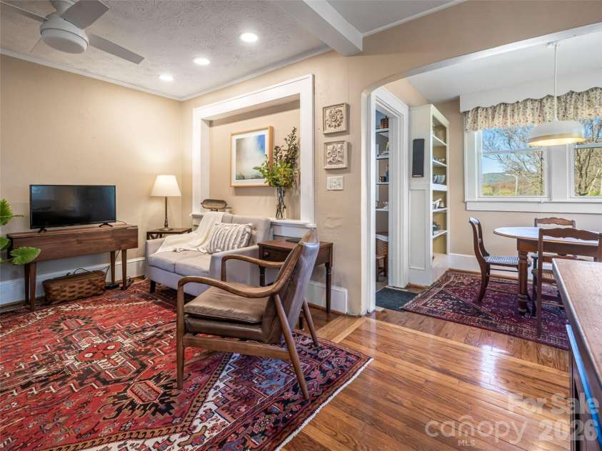 352 Justice Ridge Road, Candler, NC 28715.  MLS# CAR4357207, YatesRealty ID 6458. You have two options for your dining area.