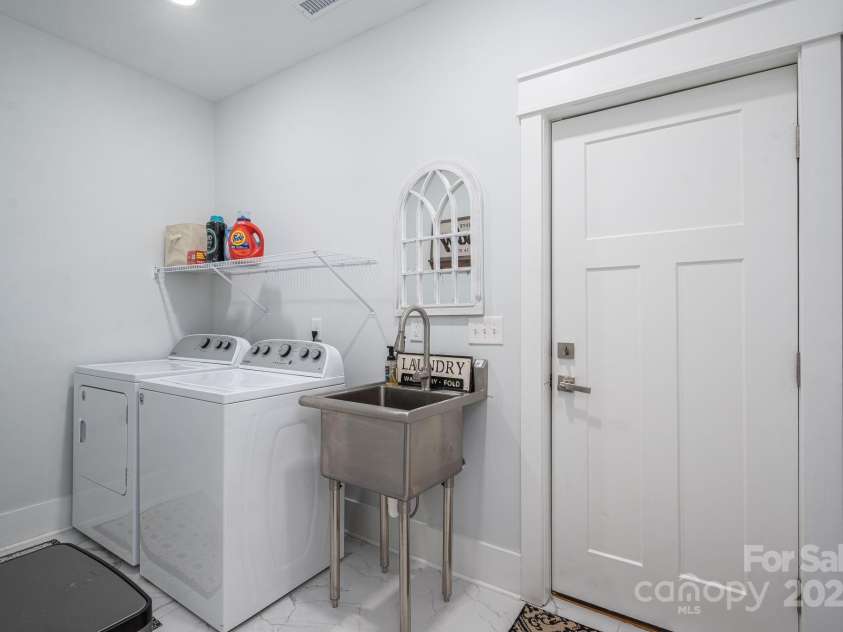 4290 Holly Circle, Conover, NC 28613.  MLS# CAR4321676, YatesRealty ID 6459. Laundry Room