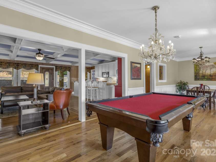 10 Scout Road, Greenville, SC 29611.  MLS# CAR4318926, YatesRealty ID 646. 