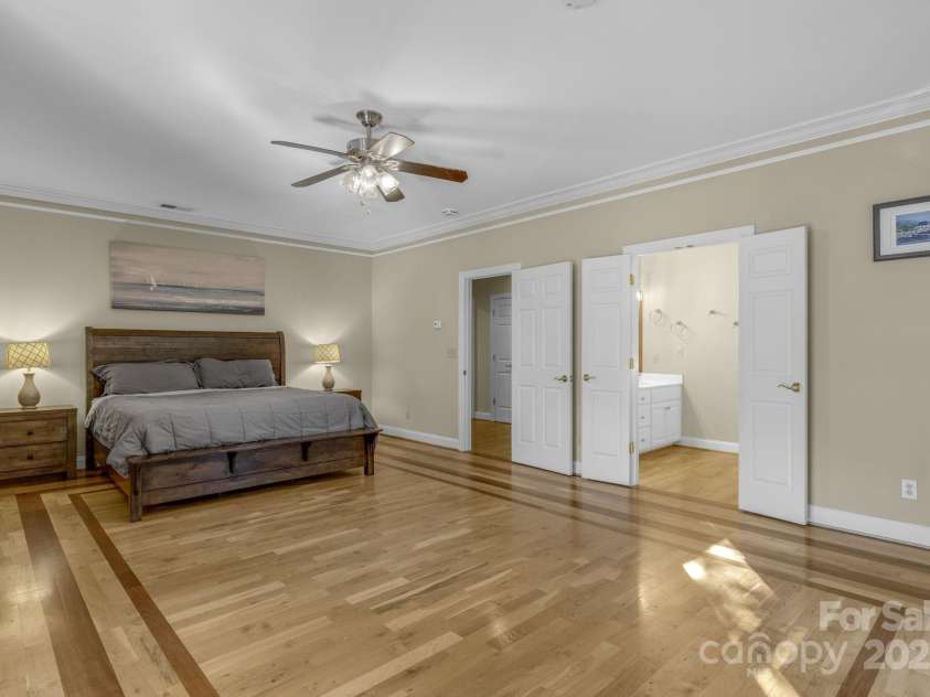 10 Scout Road, Greenville, SC 29611.  MLS# CAR4318926, YatesRealty ID 646. 