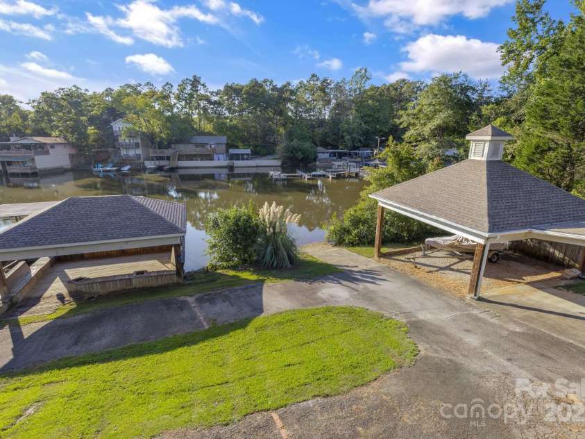 10 Scout Road, Greenville, SC 29611.  MLS# CAR4318926, YatesRealty ID 646. 
