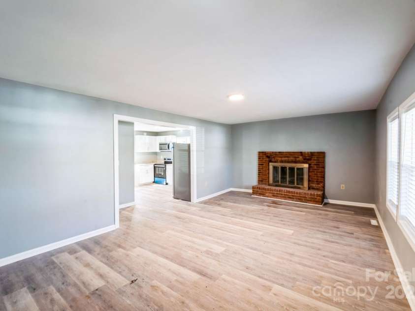 1229 Jenkins Street, Rock Hill, SC 29732.  MLS# CAR4222892, YatesRealty ID 6460. 