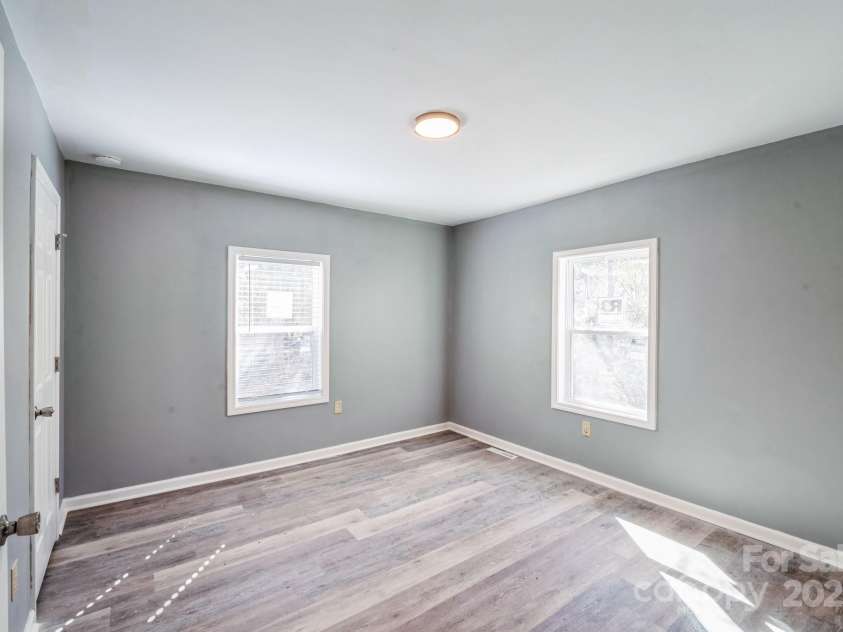 1229 Jenkins Street, Rock Hill, SC 29732.  MLS# CAR4222892, YatesRealty ID 6460. 