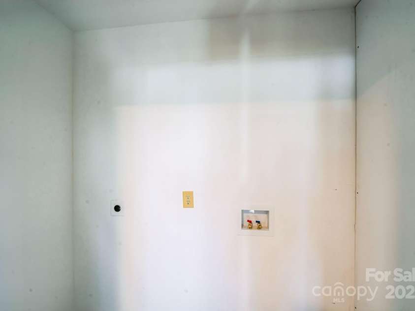 1229 Jenkins Street, Rock Hill, SC 29732.  MLS# CAR4222892, YatesRealty ID 6460. 