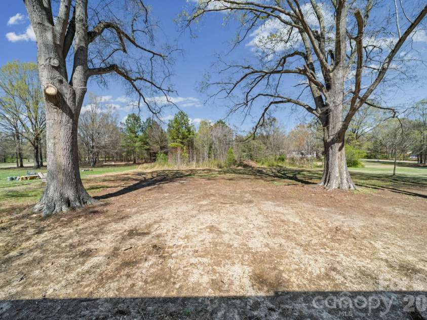 3416 Old Charlotte Hwy Highway, Monroe, NC 28110.  MLS# CAR4359735, YatesRealty ID 6460. 