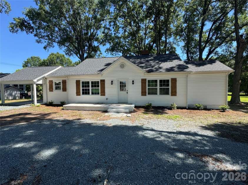 3416 Old Charlotte Hwy Highway, Monroe, NC 28110.  MLS# CAR4359735, YatesRealty ID 6460. 