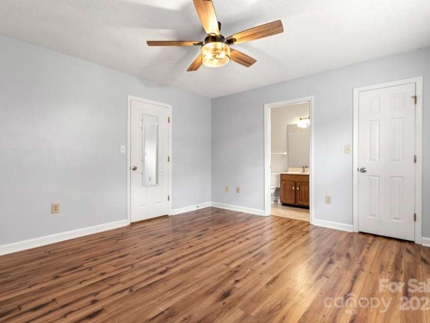 924 Cranberry Circle, Fort Mill, SC 29715.  MLS# CAR4203869, YatesRealty ID 6461. 