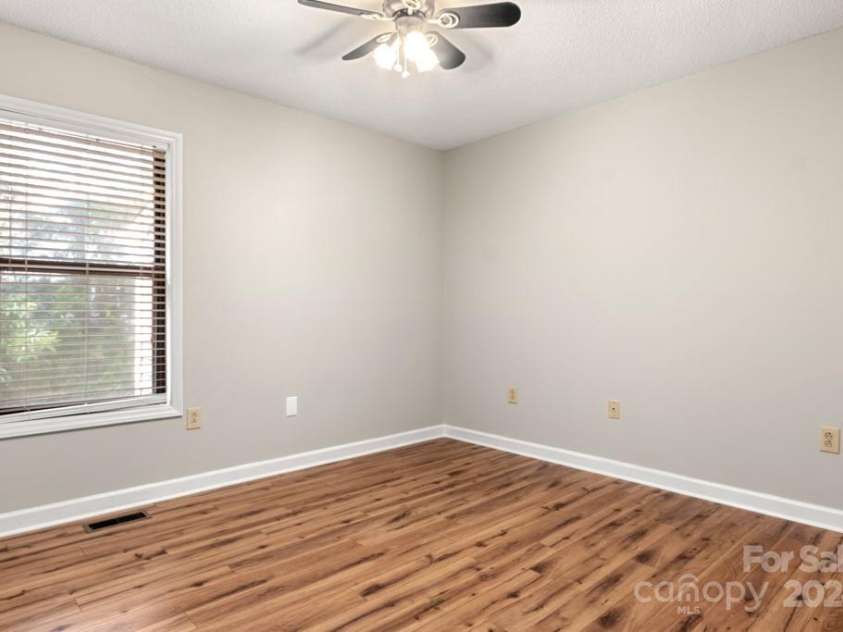 924 Cranberry Circle, Fort Mill, SC 29715.  MLS# CAR4203869, YatesRealty ID 6461. 