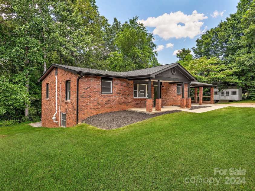 245 Anchor Drive, Alexander, NC 28701.  MLS# CAR4103920, YatesRealty ID 6463. 