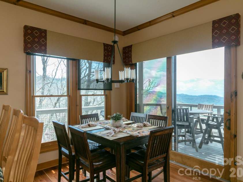 140 Slickrock Road, Burnsville, NC 28714.  MLS# CAR4255656, YatesRealty ID 6465. 