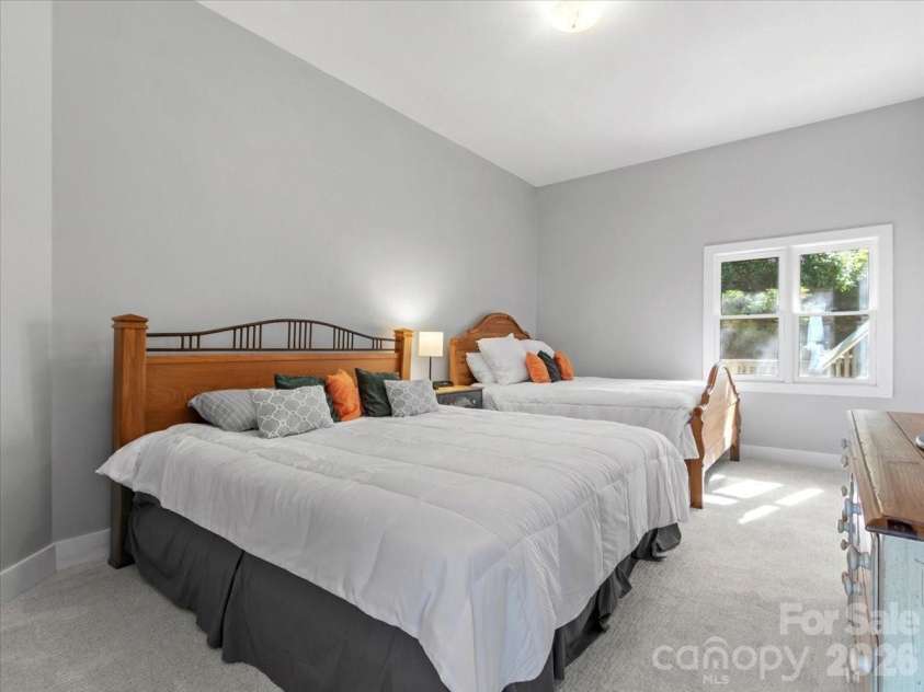 140 Slickrock Road, Burnsville, NC 28714.  MLS# CAR4369960, YatesRealty ID 6465. SECOND BEDROOM
