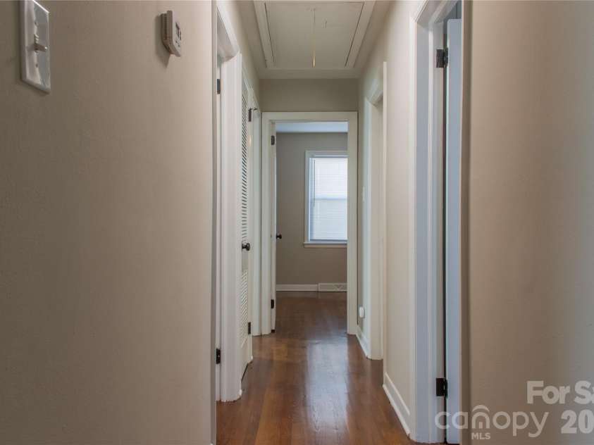 2854 Burbank Drive, Charlotte, NC 28216.  MLS# CAR4319034, YatesRealty ID 6466. 