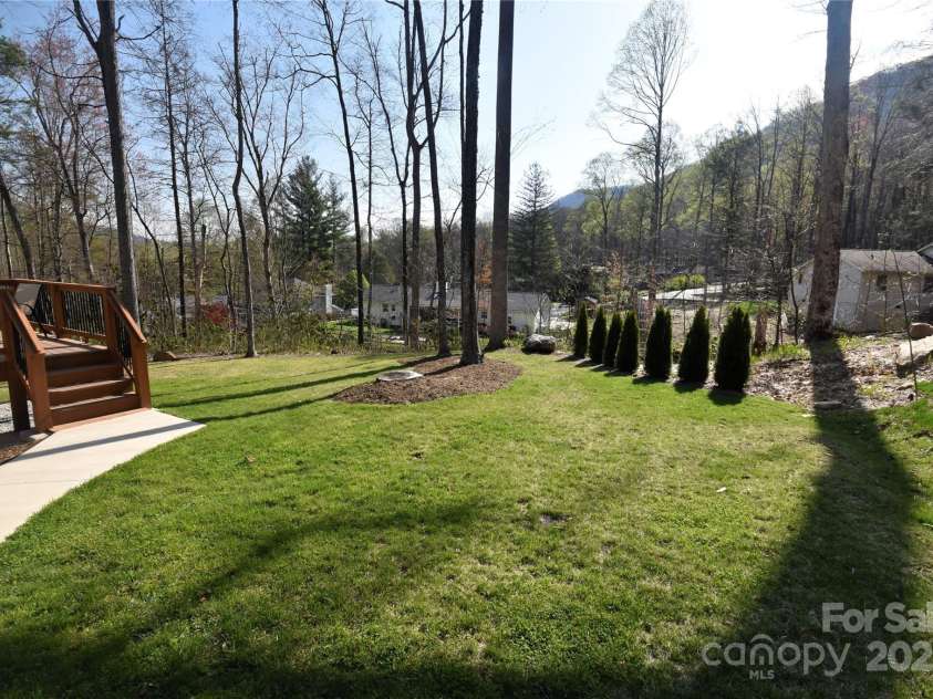 515 Twinbrook Lane, Maggie Valley, NC 28751.  MLS# CAR4245630, YatesRealty ID 6466. Backyard