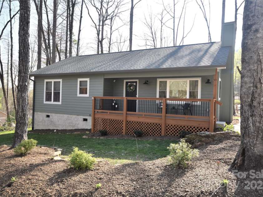 515 Twinbrook Lane, Maggie Valley, NC 28751.  MLS# CAR4245630, YatesRealty ID 6466. Street View