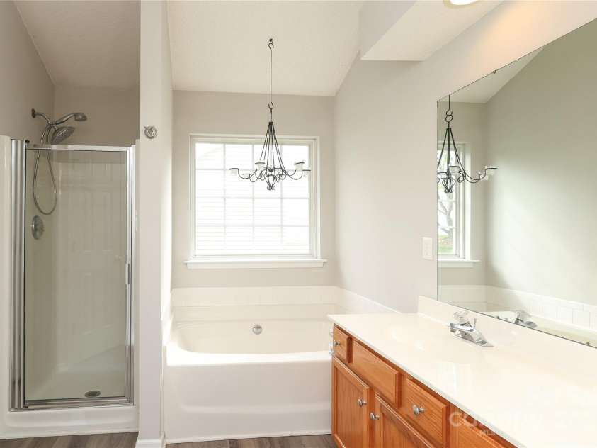 11623 Black Maple Avenue, Charlotte, NC 28269.  MLS# CAR4246127, YatesRealty ID 6467. 