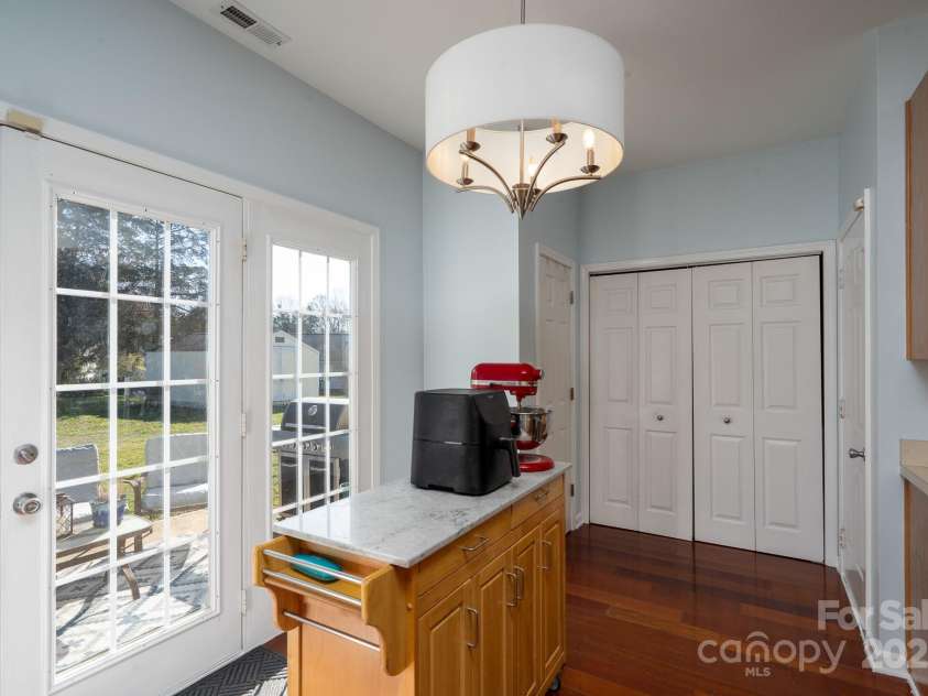 1015 Castle Rock Court, Concord, NC 28025.  MLS# CAR4238661, YatesRealty ID 6468. 