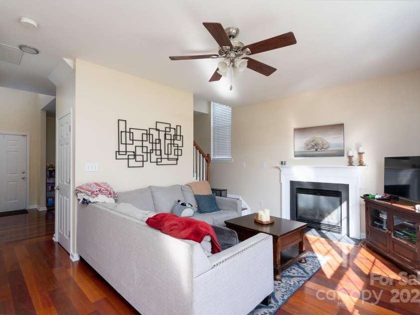 1015 Castle Rock Court, Concord, NC 28025.  MLS# CAR4238661, YatesRealty ID 6468. 