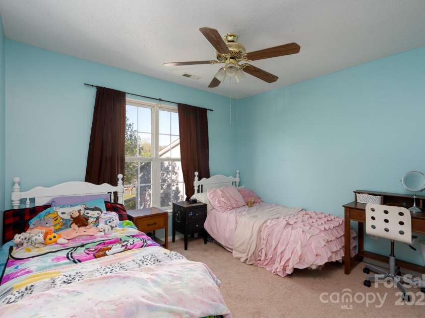 1015 Castle Rock Court, Concord, NC 28025.  MLS# CAR4238661, YatesRealty ID 6468. 