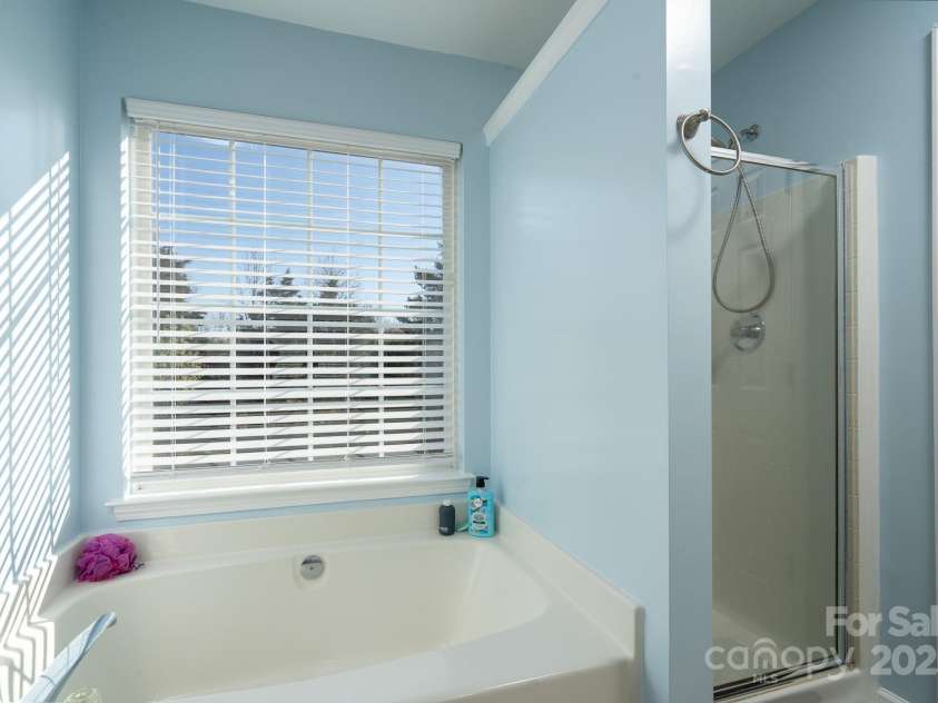 1015 Castle Rock Court, Concord, NC 28025.  MLS# CAR4238661, YatesRealty ID 6468. 