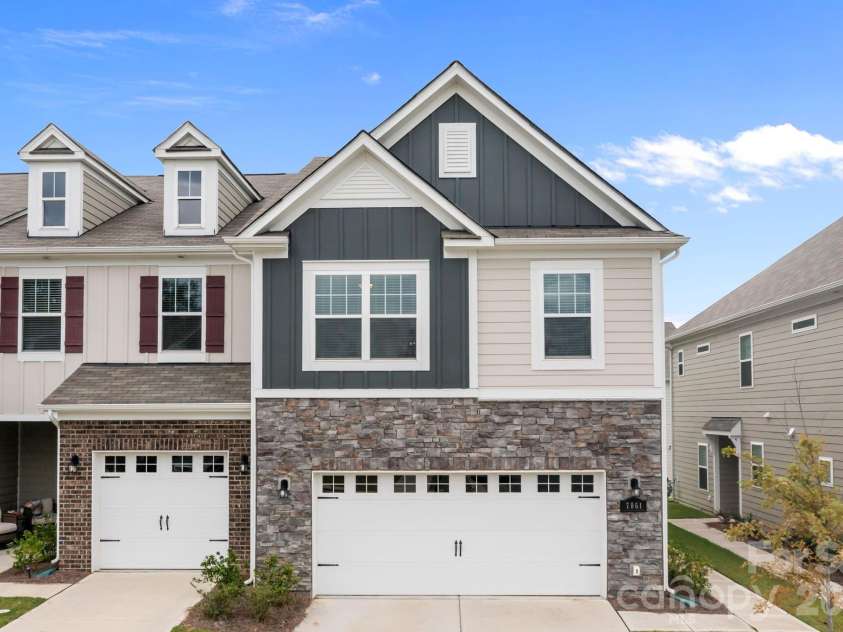 7061 Bentz Street, Charlotte, NC 28269.  MLS# CAR4309889, YatesRealty ID 6471. 