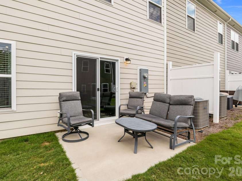 7061 Bentz Street, Charlotte, NC 28269.  MLS# CAR4309889, YatesRealty ID 6471. 