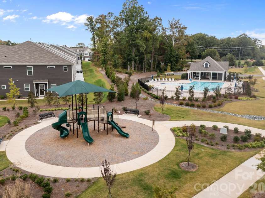 7061 Bentz Street, Charlotte, NC 28269.  MLS# CAR4309889, YatesRealty ID 6471. 