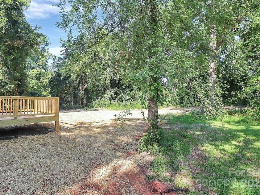 914 Saluda Street, Rock Hill, SC 29730.  MLS# CAR4235300, YatesRealty ID 6471. 