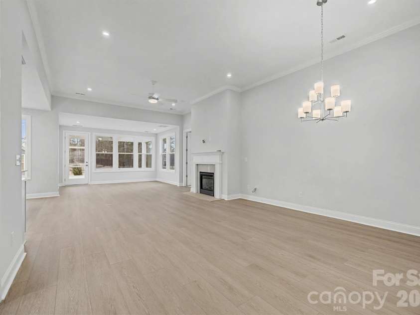 1095 Wylie Falls Lane, York, SC 29745.  MLS# CAR4338710, YatesRealty ID 6472. 
