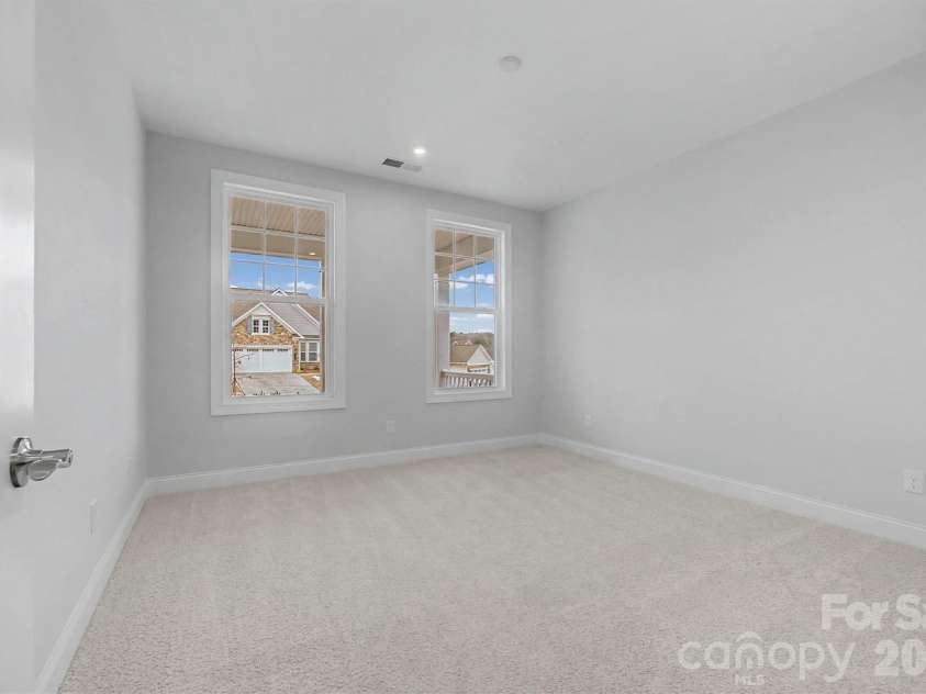 1095 Wylie Falls Lane, York, SC 29745.  MLS# CAR4338710, YatesRealty ID 6472. 