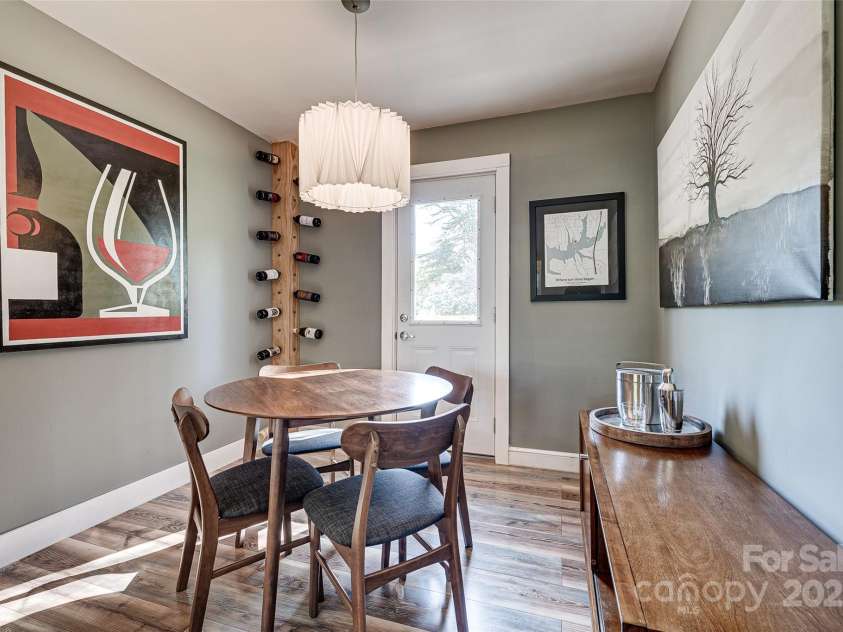 501 8th Avenue, Conover, NC 28613.  MLS# CAR4244722, YatesRealty ID 6472. 