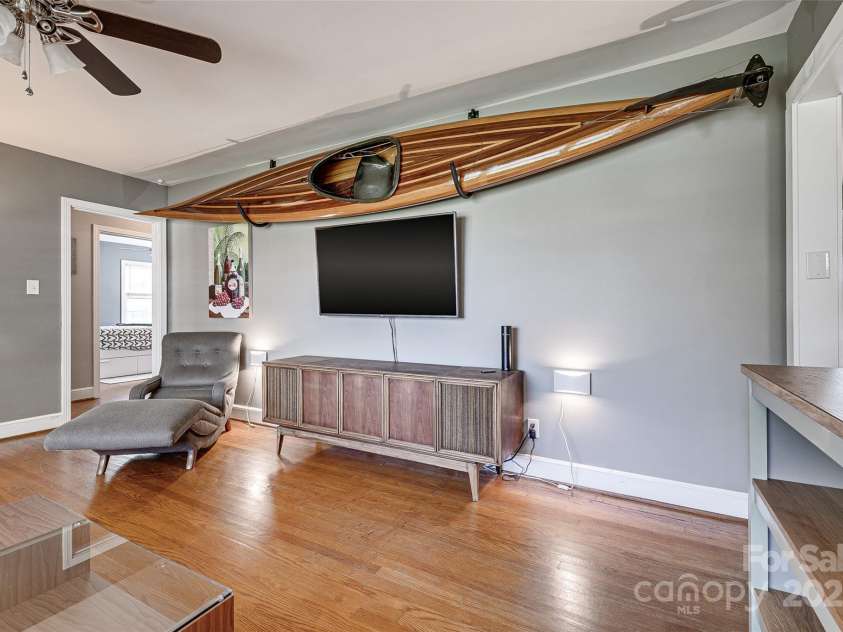 501 8th Avenue, Conover, NC 28613.  MLS# CAR4244722, YatesRealty ID 6472. 