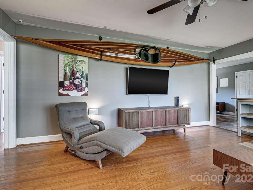 501 8th Avenue, Conover, NC 28613.  MLS# CAR4244722, YatesRealty ID 6472. 