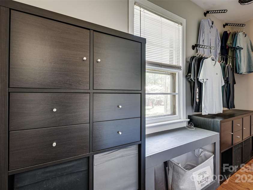 501 8th Avenue, Conover, NC 28613.  MLS# CAR4244722, YatesRealty ID 6472. 