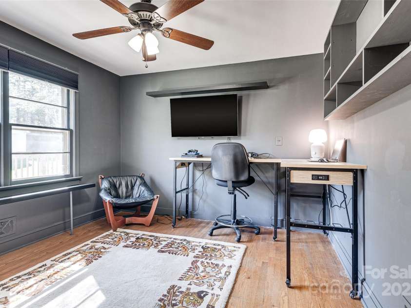 501 8th Avenue, Conover, NC 28613.  MLS# CAR4244722, YatesRealty ID 6472. 