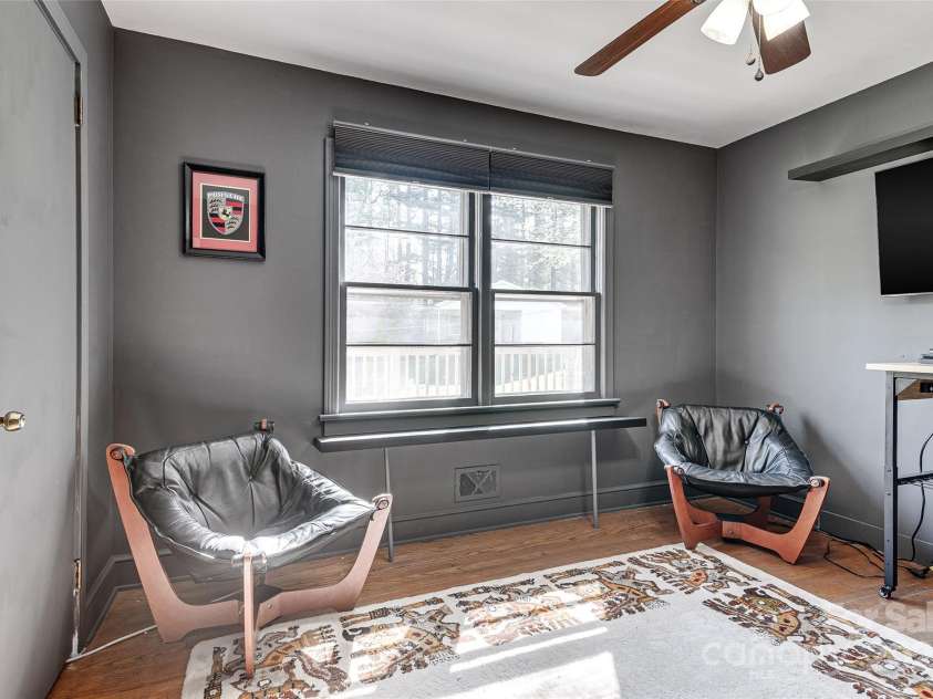 501 8th Avenue, Conover, NC 28613.  MLS# CAR4244722, YatesRealty ID 6472. 