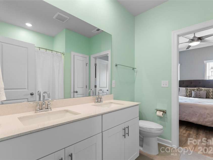 11608 Solstice Way, Huntersville, NC 28078.  MLS# CAR4196627, YatesRealty ID 6473. 