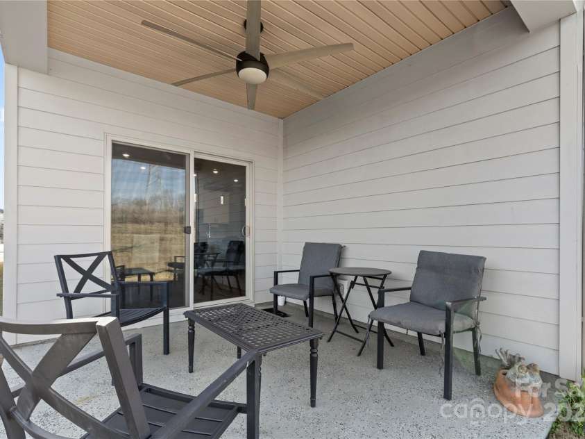 11608 Solstice Way, Huntersville, NC 28078.  MLS# CAR4196627, YatesRealty ID 6473. 