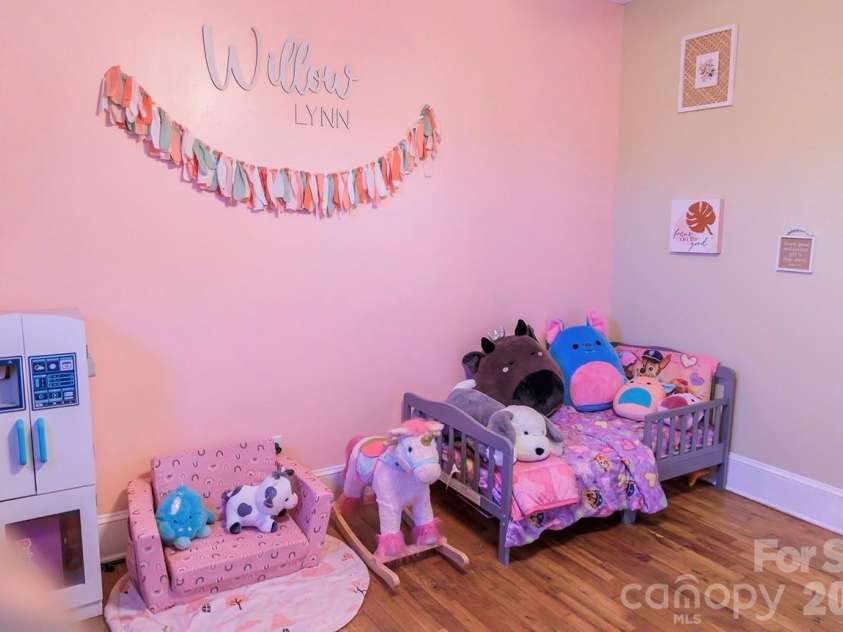 119 Collins Avenue, Forest City, NC 28043.  MLS# CAR4355548, YatesRealty ID 6474. 