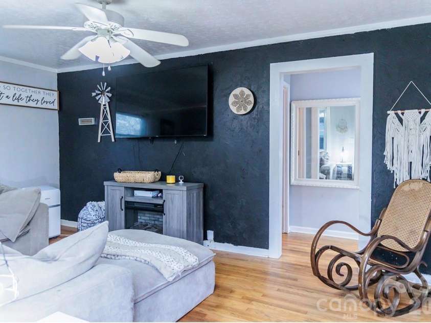 119 Collins Avenue, Forest City, NC 28043.  MLS# CAR4355548, YatesRealty ID 6474. 
