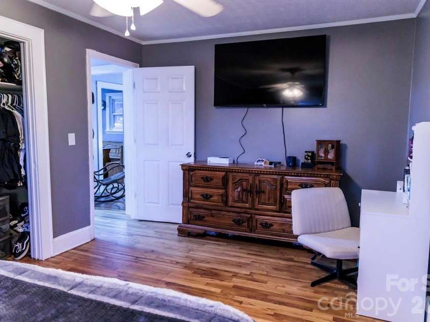 119 Collins Avenue, Forest City, NC 28043.  MLS# CAR4355548, YatesRealty ID 6474. 