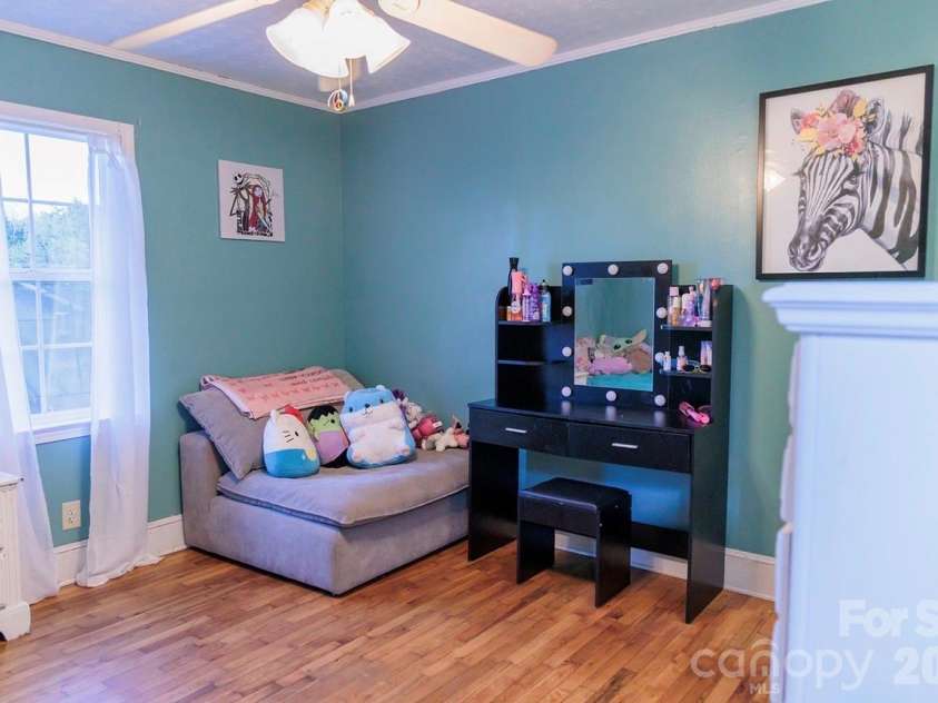 119 Collins Avenue, Forest City, NC 28043.  MLS# CAR4355548, YatesRealty ID 6474. 
