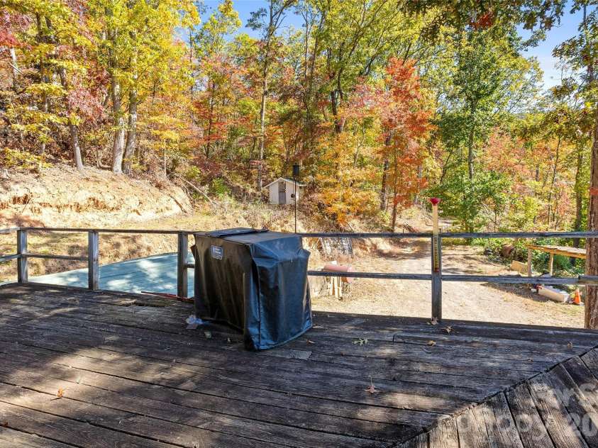 310 Log Gap Road, Fairview, NC 28730.  MLS# CAR4310874, YatesRealty ID 6475. 