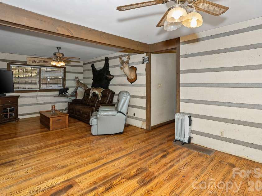 310 Log Gap Road, Fairview, NC 28730.  MLS# CAR4310874, YatesRealty ID 6475. 