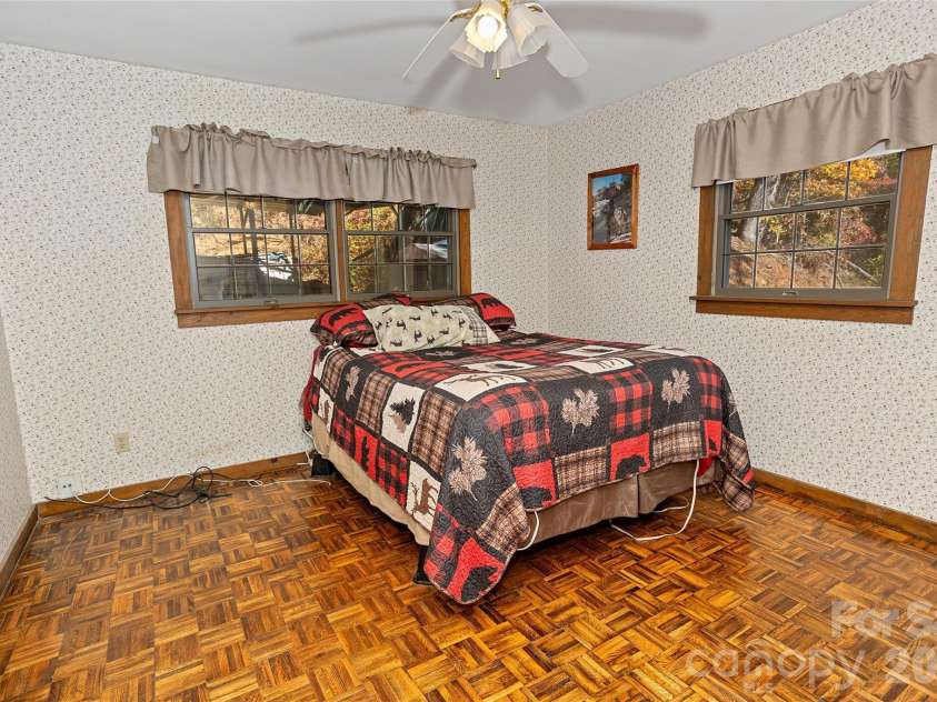310 Log Gap Road, Fairview, NC 28730.  MLS# CAR4310874, YatesRealty ID 6475. 