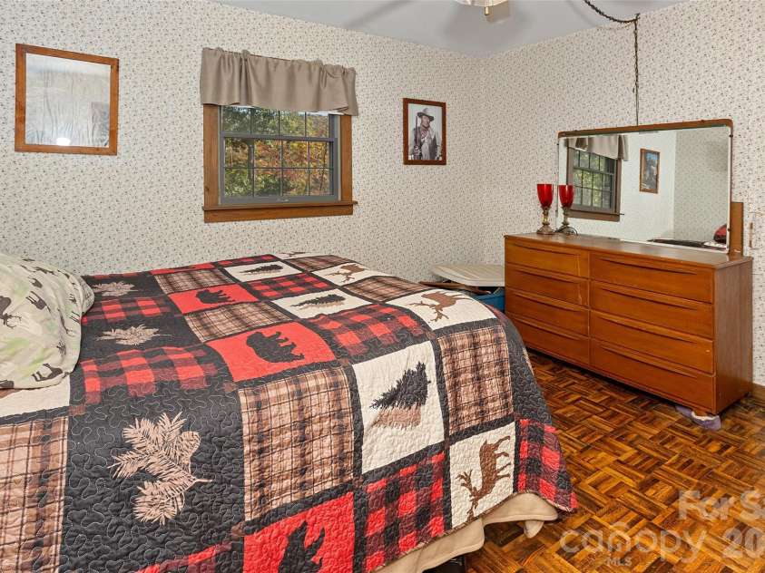 310 Log Gap Road, Fairview, NC 28730.  MLS# CAR4310874, YatesRealty ID 6475. 