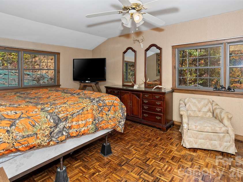 310 Log Gap Road, Fairview, NC 28730.  MLS# CAR4310874, YatesRealty ID 6475. 