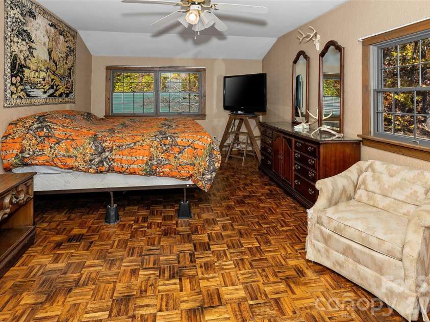 310 Log Gap Road, Fairview, NC 28730.  MLS# CAR4310874, YatesRealty ID 6475. 