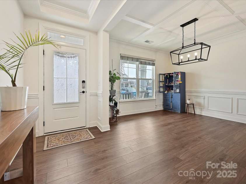 4606 Gatesmills Avenue, Charlotte, NC 28213.  MLS# CAR4245045, YatesRealty ID 6476. 