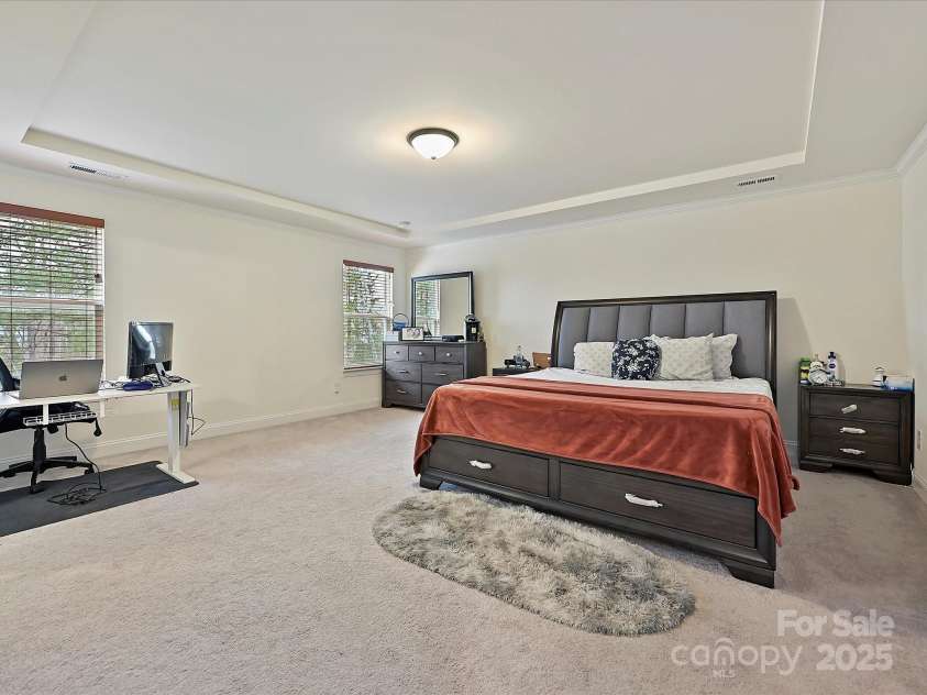 4606 Gatesmills Avenue, Charlotte, NC 28213.  MLS# CAR4245045, YatesRealty ID 6476. 