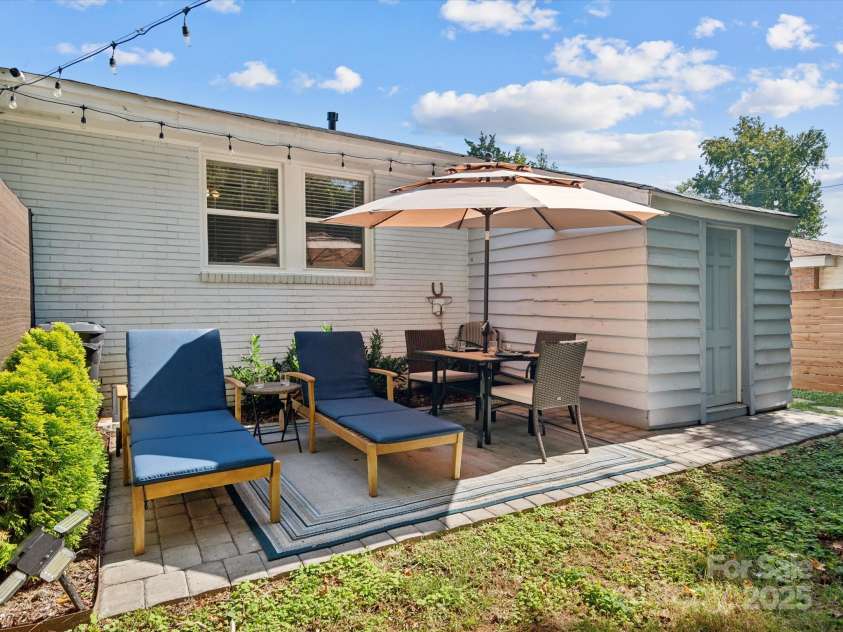 1539 Walton Road, Charlotte, NC 28208.  MLS# CAR4240358, YatesRealty ID 6477. Unit 1539